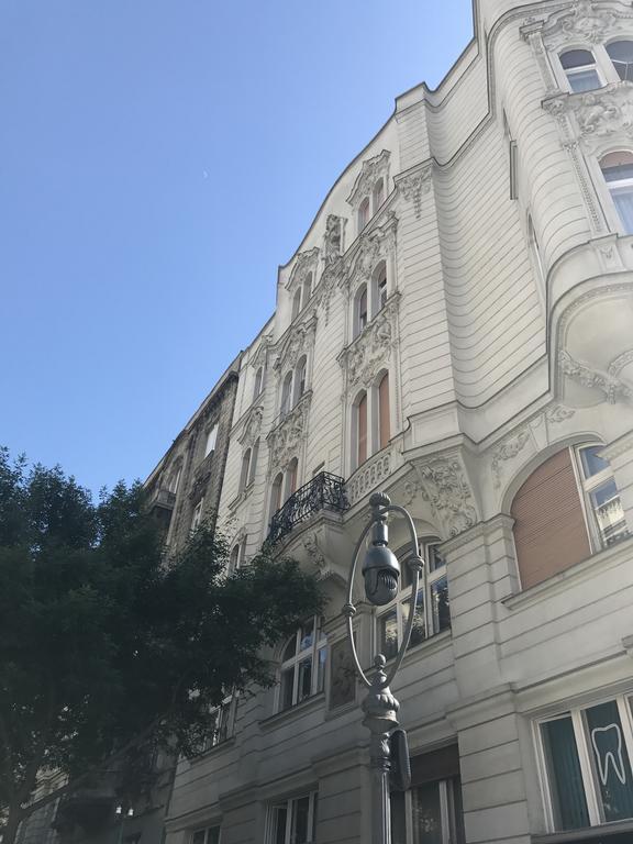 V. District Apartment Budapest Bagian luar foto